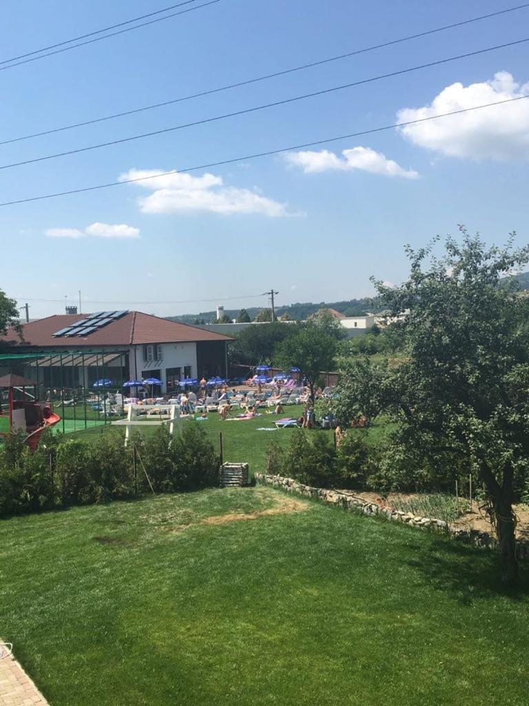 فندق Pensiunea Ursa Bistrita Bargaului المظهر الخارجي الصورة